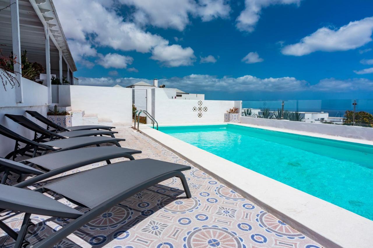 Villa Nirvana - Casa Marosenia Guime Bagian luar foto